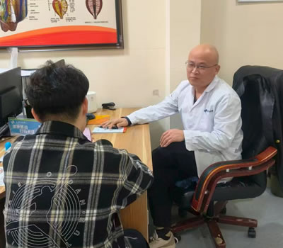日照市|男科医师高朋磊：守护男性健康，专业男科诊疗